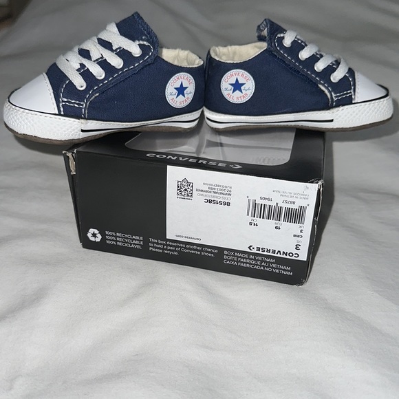 New in box, CONVERSE
CHUCK TAYLOR CRIBSTER - INFANT - Picture 5 of 11